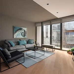 شقة Modern Newly Design Beautiful 2bed2bath Home! #68, اسطنبول